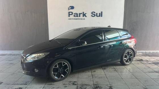 FORD FOCUS 2.0 SE 16V FLEX 4P POWERSHIFT